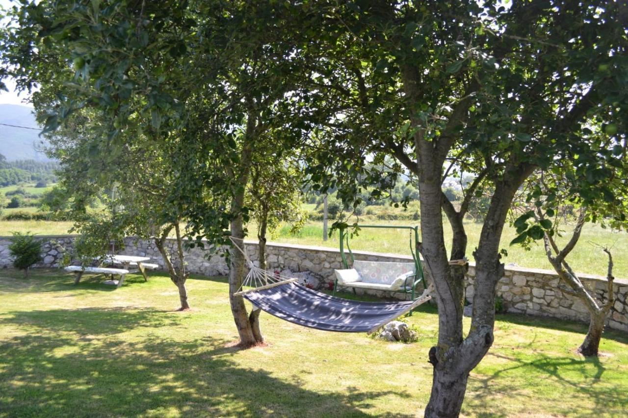 El Rincon Del Oteru Appartement Llanes Buitenkant foto